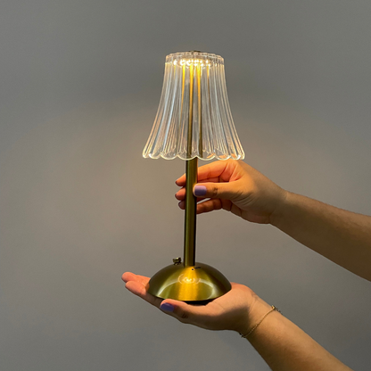 Luminária de mesa Recarregável Donna™