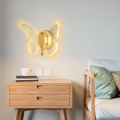 Arandela LED Borboleta Light Dourada